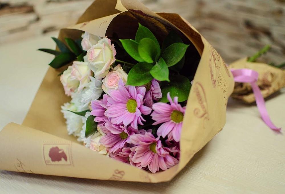 Букет цветов из: Розы и Хризантемы в Чернолучинском