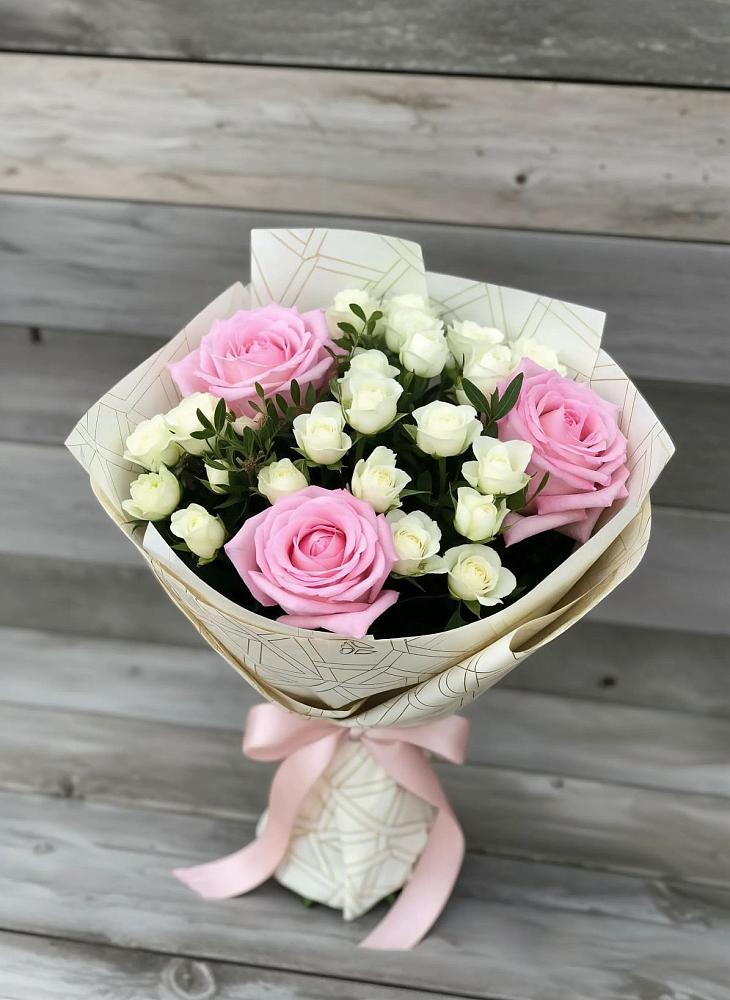 Букет цветов из: Розы в Чернолучинском