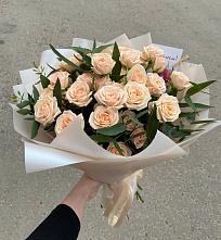Букет Кремовые розы Латте в Чернолучинском