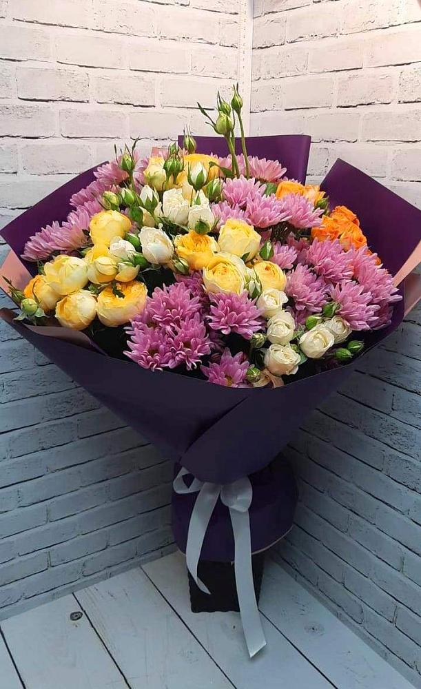 Букет цветов из: Хризантемы и Розы в Чернолучинском
