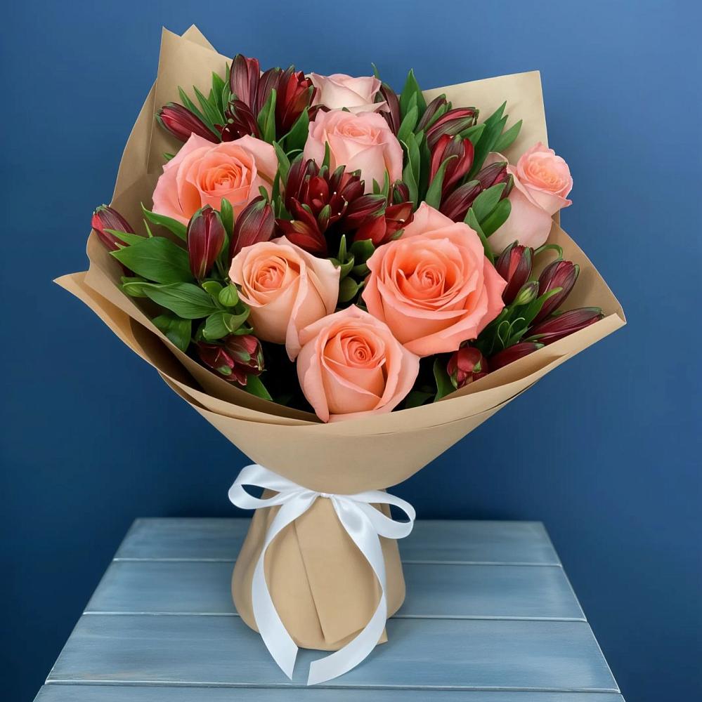 Букет цветов из: Розы и Альстромерии в Чернолучинском