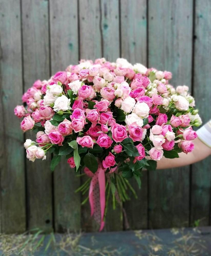 Букет Розовые кустовые розы Натали и Лав Лидия в Чернолучинском