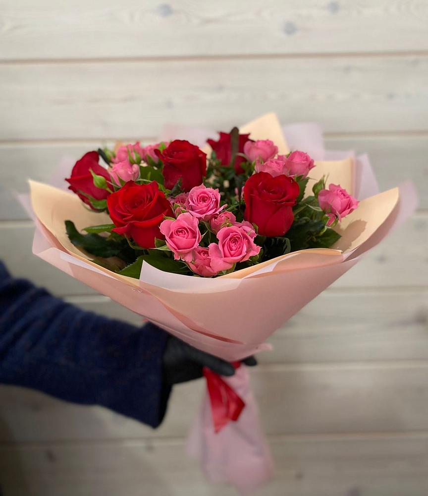 Букет цветов из: Розы в Чернолучинском